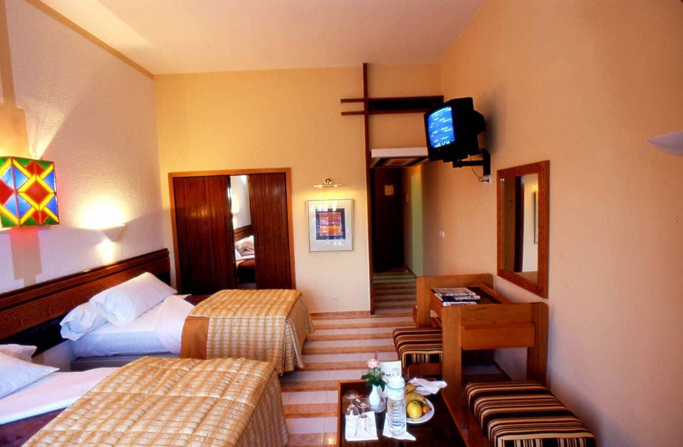 Sidi Harazem Hotel Ngoại thất bức ảnh