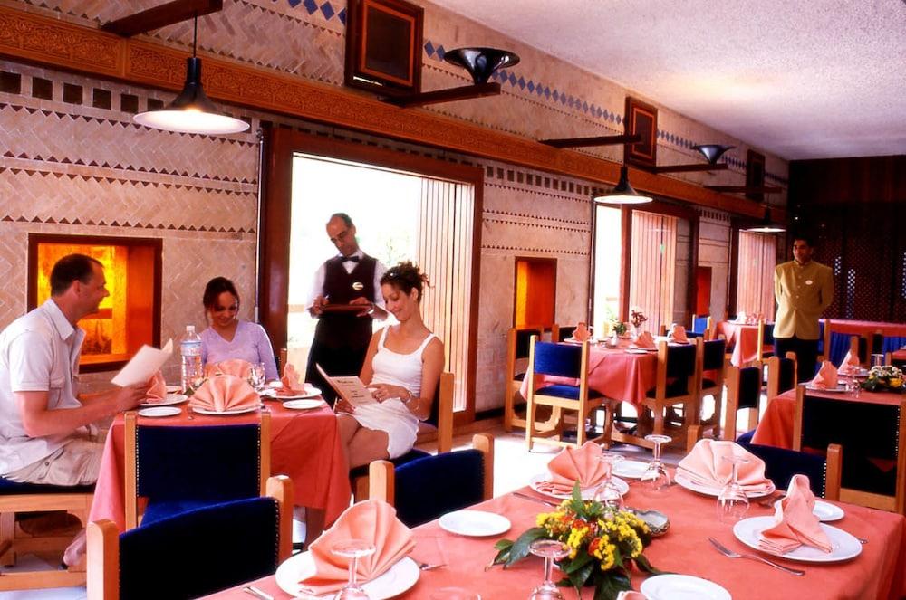 Sidi Harazem Hotel Ngoại thất bức ảnh