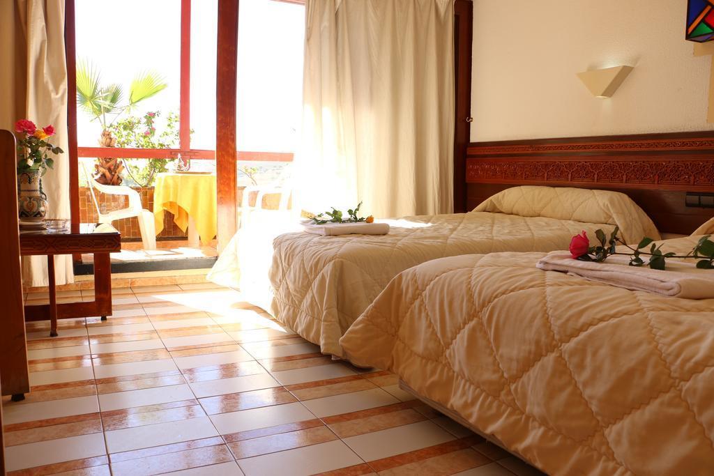 Sidi Harazem Hotel Ngoại thất bức ảnh