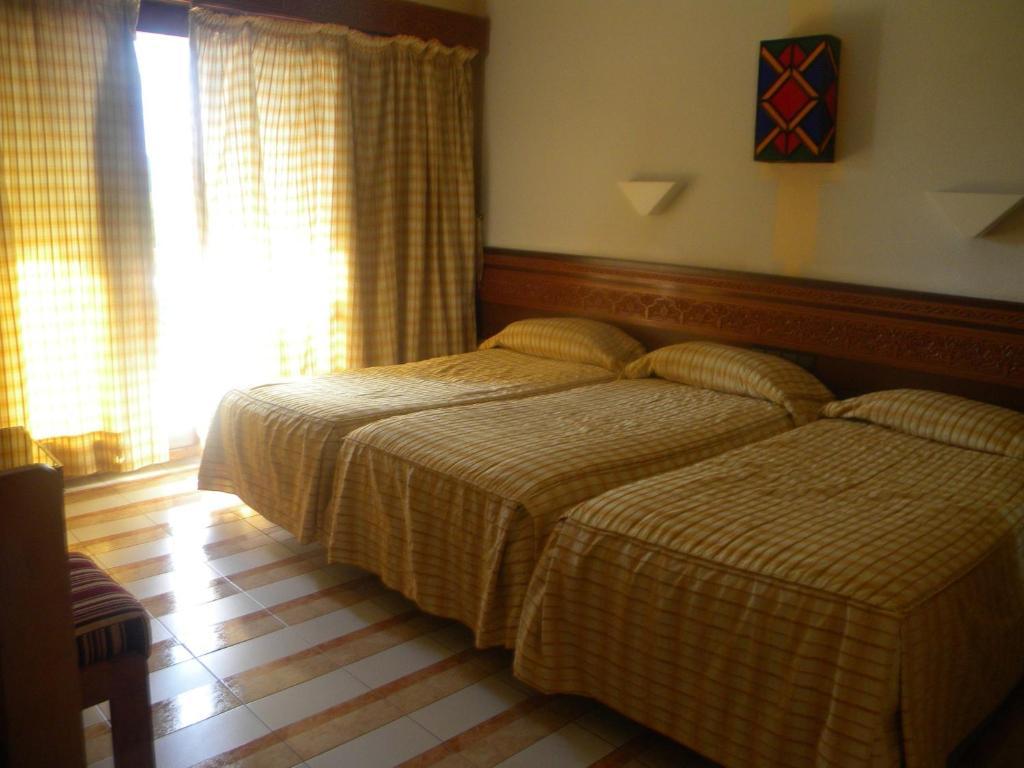 Sidi Harazem Hotel Ngoại thất bức ảnh
