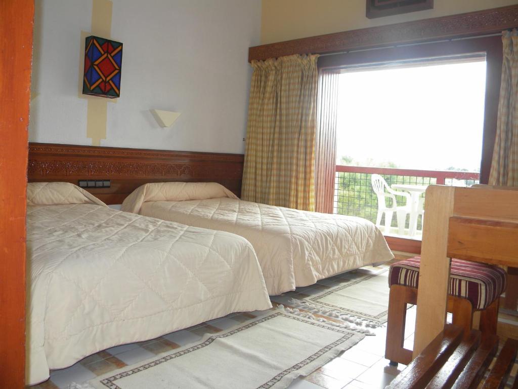 Sidi Harazem Hotel Ngoại thất bức ảnh